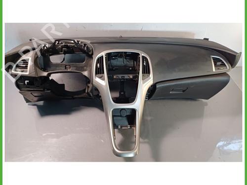 Tableau de bord OPEL ASTRA J (P10) 1.3 CDTI (68) (95 hp) 22188768