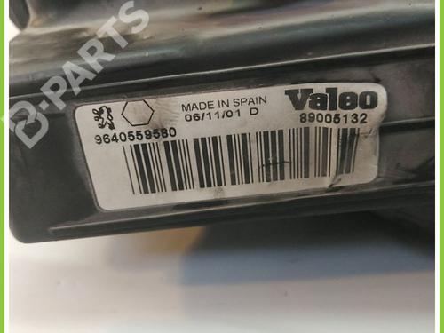Left headlight PEUGEOT 206 Hatchback (2A/C) 1.4 i | BP11720687C28 