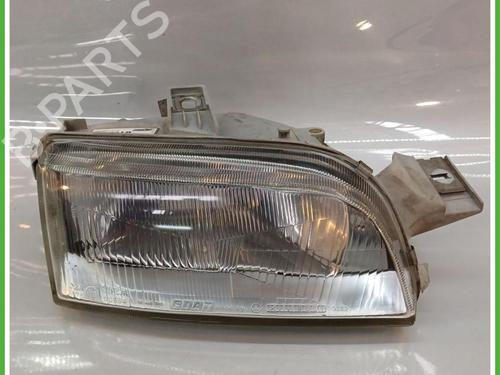 Used Right headlight Right headlight FIAT PUNTO (176_) 55 1.1 (54 hp) 40140320 40140320
