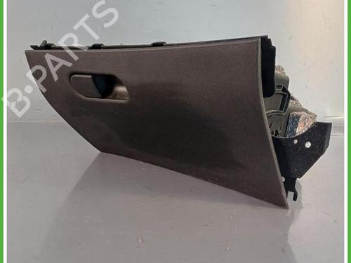 glove-box-alfa-romeo-giulietta-940_-2010-2011-2012-2013-2014-2015-2016-2017-2018-2019-2020-40141441 main image