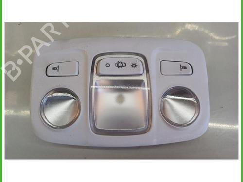 interior-roof-light-peugeot-2008-i-cu_-2013-40141651 main image