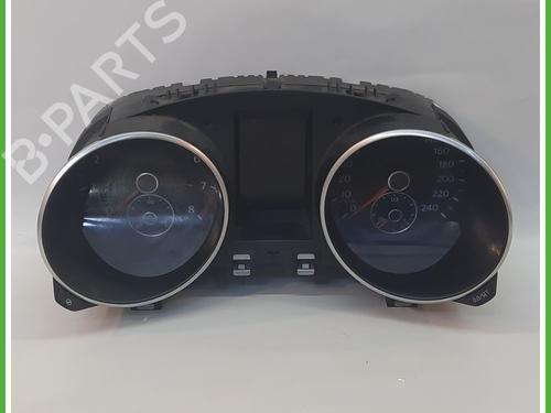 Used Instrument cluster VW GOLF VI (5K1) 1.2 TSI (105 hp) 12588681