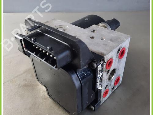 Used ABS pump MERCEDES-BENZ A-CLASS (W169) A 150 (169.031, 169.331) (95 hp) 13235178