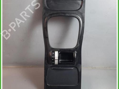 Used Middle console Middle console PORSCHE CAYENNE (9PA) 3.2 (250 hp) 40134855 40134855