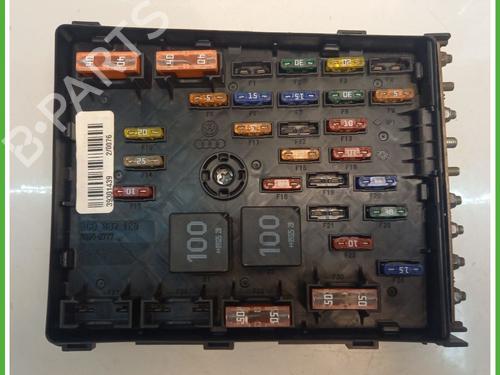 Zekeringkast VW PASSAT B6 Variant (3C5) 1.4 TSI EcoFuel (150 hp) 29582011