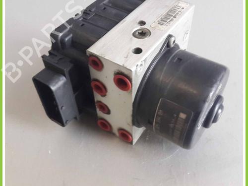 Used ABS pump PEUGEOT 206 Hatchback (2A/C) 2.0 HDI 90 (90 hp) 13100897