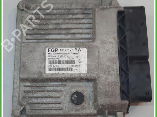 Used Engine control unit (ECU) Engine control unit (ECU) TOYOTA YARIS (_P9_) 1.4 D-4D (NLP90_, NLP90R) (90 hp) 40132959 40132959
