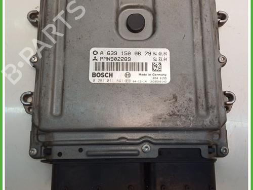Used Engine control unit (ECU) SMART FORFOUR (454) 1.5 CDI (454.000) (68 hp) 22403658