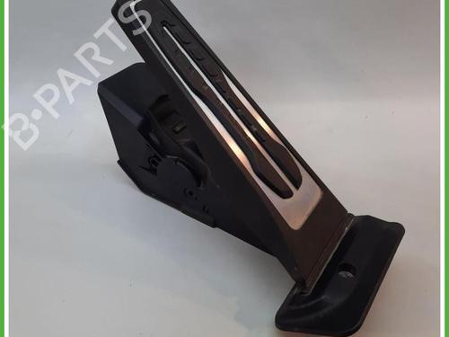 Used Pedal Pedal BMW 1 (F40) 118 d (150 hp) 40134033 40134033
