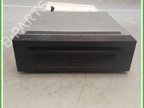 Autoradio für SUBARU OUTBACK (BL, BP) 2.5 AWD (BP9) (165 hp) 31143685