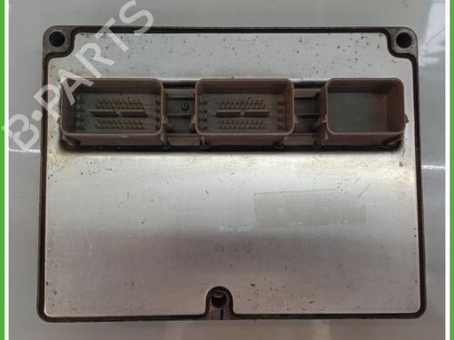Computer motormanagement FORD FOCUS C-MAX (DM2) 2.0 (145 hp) 17908821