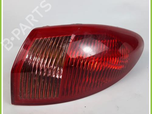 Used Right taillight ALFA ROMEO 147 (937_) 1.6 16V T.SPARK ECO (937.AXA1A, 937.BXA1A) (105 hp) 13629106