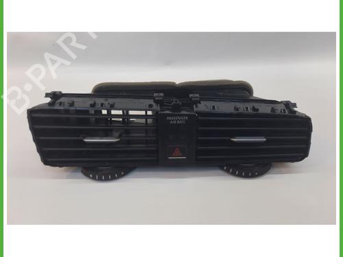 Used Air vent VW GOLF VII (5G1, BQ1, BE1, BE2) 1.6 TDI (90 hp) 13709206