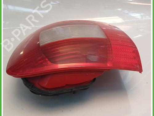 Right taillight FIAT MULTIPLA (186_) 1.6 16V (186AGB1A) | BP27820389C35 