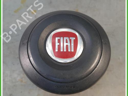 driver-airbag-fiat-500l-351_-352_-2012-40074834 main image