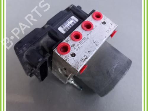 Used ABS pump CITROËN XSARA PICASSO (N68) 1.6 16V (109 hp) 13235281