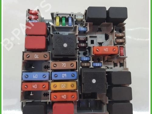 Used Fuse box Fuse box AUDI A4 B5 Avant (8D5) 1.8 (125 hp) 40133284 40133284