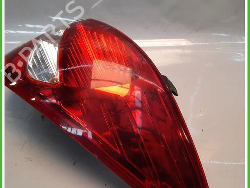 Right taillight HYUNDAI i20 I (PB, PBT) 1.2 | BP28977260C35 
