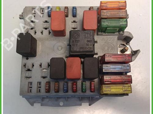 Used Fuse box Fuse box FIAT PUNTO (188_) 1.2 60 (188.030, .050, .130, .150, .230, .250) (60 hp) 40145313 40145313