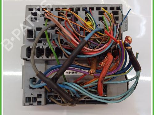 Fuse box FIAT PANDA (169_) 1.2 (169.AXB11, 169.AXB1A) | BP18299487E1 