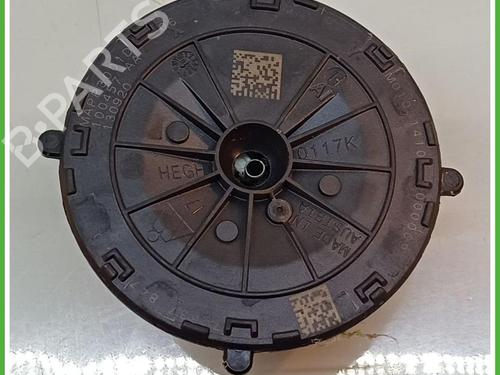 Used Electronic module Electronic module BMW 1 (F40) 118 d (150 hp) 40134048 40134048