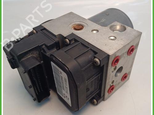 Used ABS pump KIA SORENTO I (JC) 2.5 CRDi 4WD (140 hp) 27995060