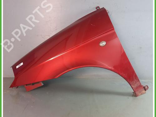 Used Left front fenders LANCIA YPSILON (843_) 1.2 (843.AXA1A) (60 hp) 17025533