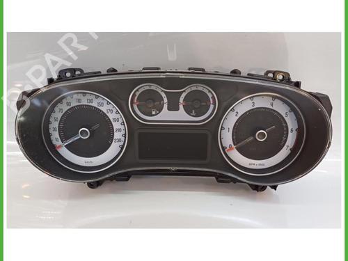 instrument-cluster-fiat-500l-351_-352_-2012-40140595 main image