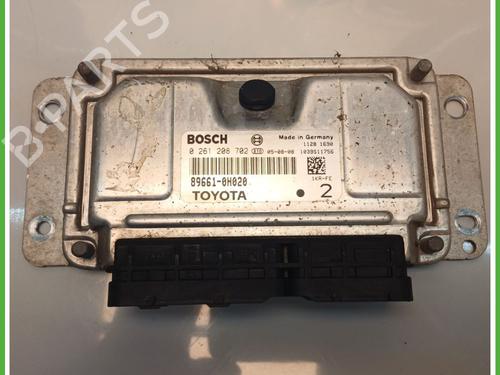 Used Engine control unit (ECU) TOYOTA AYGO (_B1_) 1.0 (KGB10_, KGB10R) (68 hp) 28056080