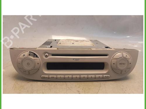 Used Radio Radio FIAT 500 (312_) 1.2 (312AXA1A) (69 hp) 40076027 40076027
