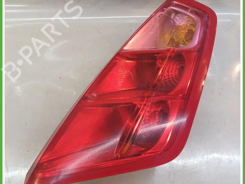 Used Left taillight FIAT GRANDE PUNTO (199_) 1.4 Natural Power (78 hp) 15849868