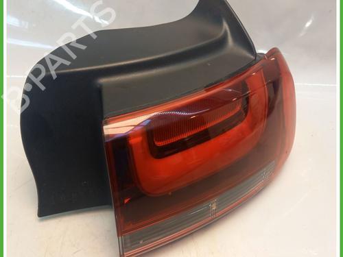 Høyre baklys CITROËN C4 CACTUS 1.2 THP 110 (110 hp) 30846886