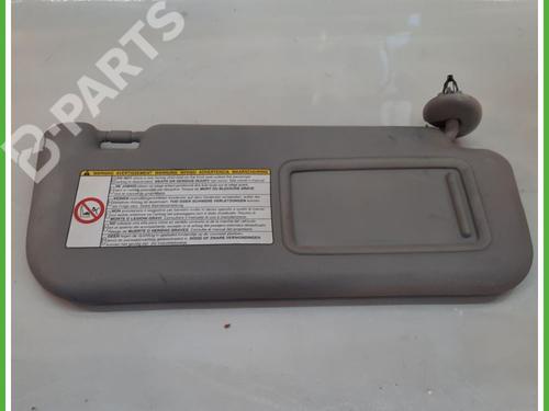 Used Right sun visor TOYOTA YARIS (_P9_) 1.3 VVT-i (SCP90_, SCP90R) (87 hp) 11962650