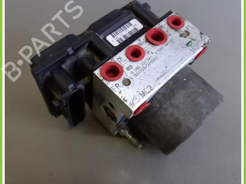 Used ABS pump NISSAN MICRA III (K12) 1.5 dCi (65 hp) 13235323