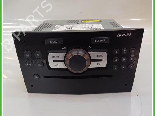 Used Radio Radio OPEL CORSA D (S07) 1.2 (L08, L68) (80 hp) 40137787 40137787