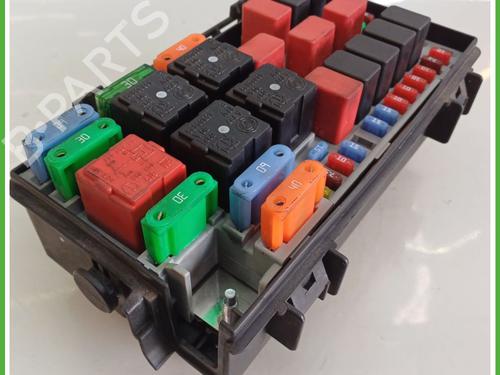 Fuse box FIAT GRANDE PUNTO (199_) 1.3 D Multijet (199.AXD11, 199.AXD1A, 199.AXD1B,... | BP20233653E1 