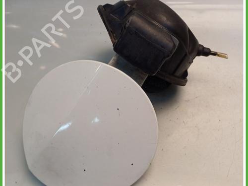 Fuel flap VW GOLF PLUS V (5M1, 521) 1.6 BiFuel | BP26288659C131 