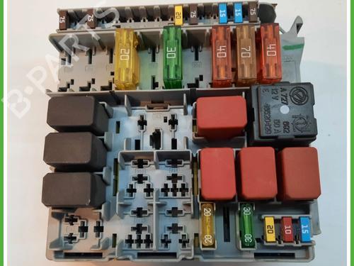 Used Fuse box FIAT PANDA (169_) 1.1 (169.AXA1A) (54 hp) 13038155