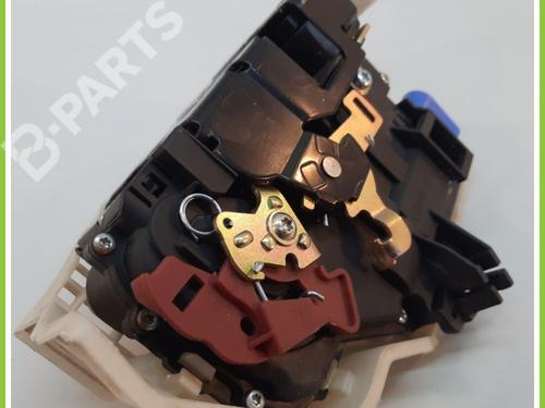 Rear right lock VW TOURAN (1T1, 1T2) 1.9 TDI | BP11722009C99 
