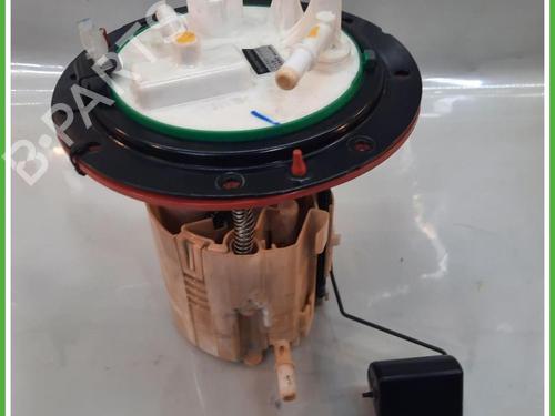 Used Fuel pump Fuel pump SUBARU XV (_GP_) 2.0 D AWD (GPD) (147 hp) 40134509 40134509