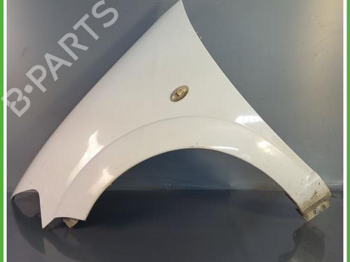 Used Left front fenders CITROËN C3 I (FC_, FN_) 1.4 i Bivalent (73 hp) 18129095