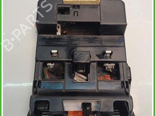 Interior roof light RENAULT CLIO V (B7_) 1.6 E-TECH 140 (B7MU) | BP40142534I8 - Image 3