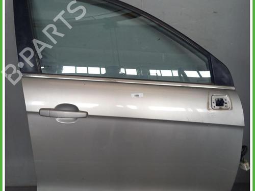 Used Right front door Right front door CHEVROLET CAPTIVA (C100, C140) 2.0 D 4WD (150 hp) 40140403 40140403