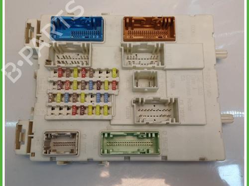 Used Fuse box FORD FOCUS III Turnier 1.6 TDCi (95 hp) 26706003