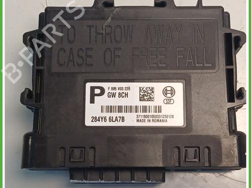 Computer RENAULT CAPTUR II (HF_) E-TECH 160 (158 hp) 27566745