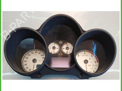 Used Instrument cluster Instrument cluster ALFA ROMEO GT (937_) 1.9 JTD (937CXN1B) (150 hp) 40147802 40147802