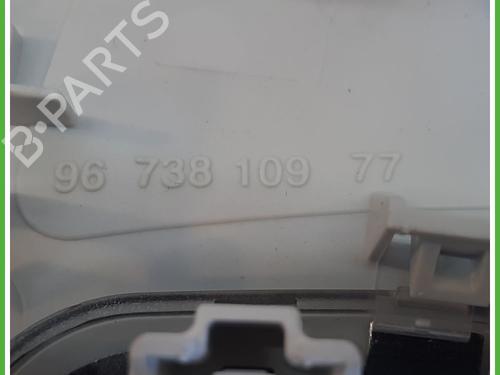 Interior roof light PEUGEOT 208 I (CA_, CC_) 1.6 HDi | BP14363032I8