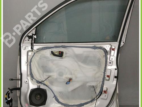 Right front door HYUNDAI TUCSON (JM) 2.0 CRDi All-wheel Drive | BP11720332C3 