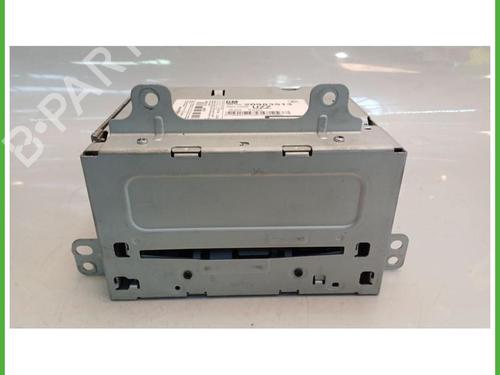 Used Radio Radio OPEL MERIVA B MPV (S10) 1.4 (75) (120 hp) 40147543 40147543