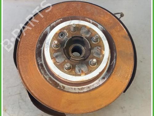 Used Left rear steering knuckle Left rear steering knuckle LAND ROVER RANGE ROVER SPORT II (L494) 3.0 SDV6 4x4 (249 hp) 40075302 40075302